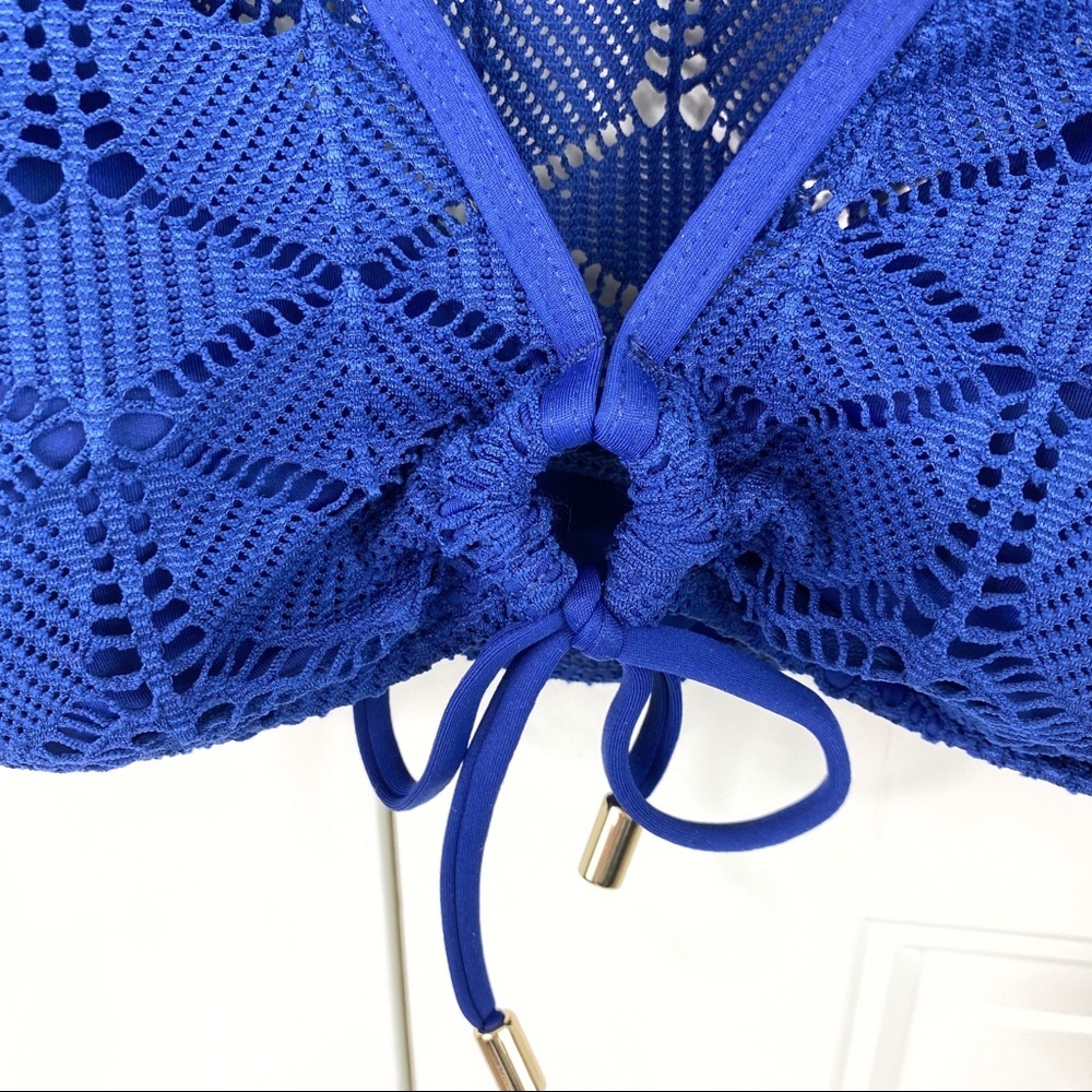 La Blanca Crochet Tie-Front Bikini Top Cap-Sleeve - Picture 3 of 7